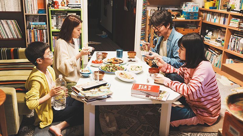 こんばんは、朝山家です。のバナー